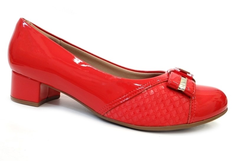 sapato vermelho confortavel