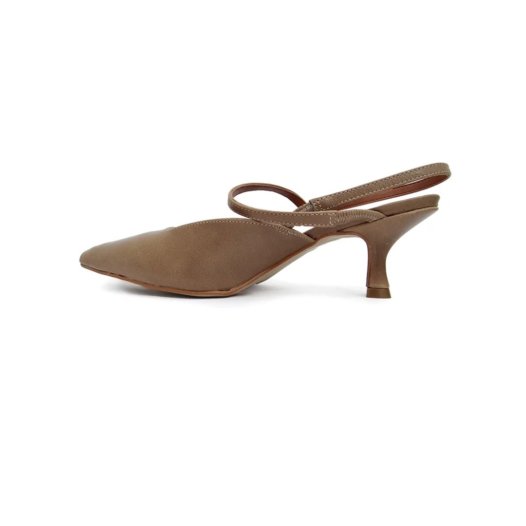Sapato Lia Line Scarpin Slingback 1926.9743 Fendi Sapato Lia Line Scarpin Slingback 1926.9743 Fendi