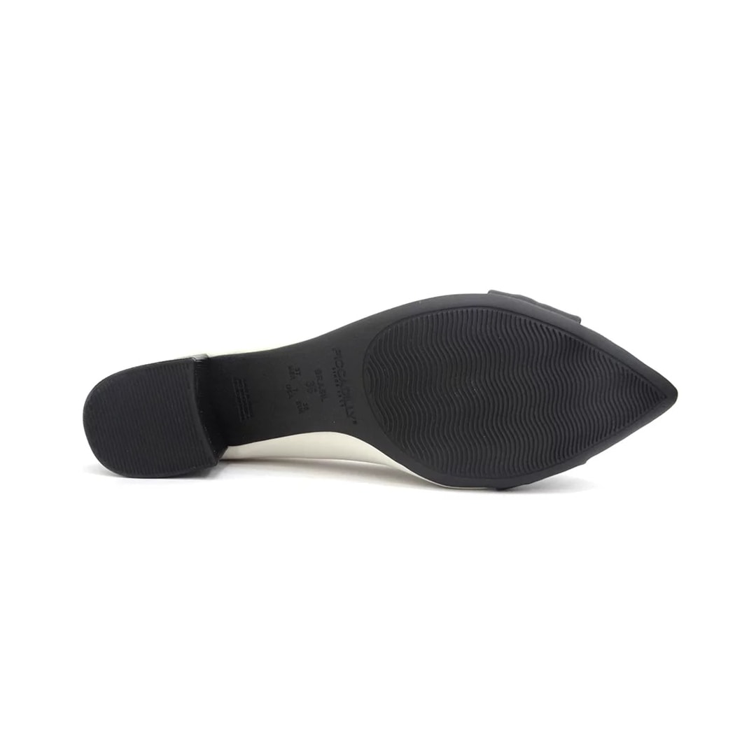 Sapato Piccadilly Scarpin Joanete 739039 Off White/Preto Sapato Piccadilly Scarpin Joanete 739039 Off White/Preto