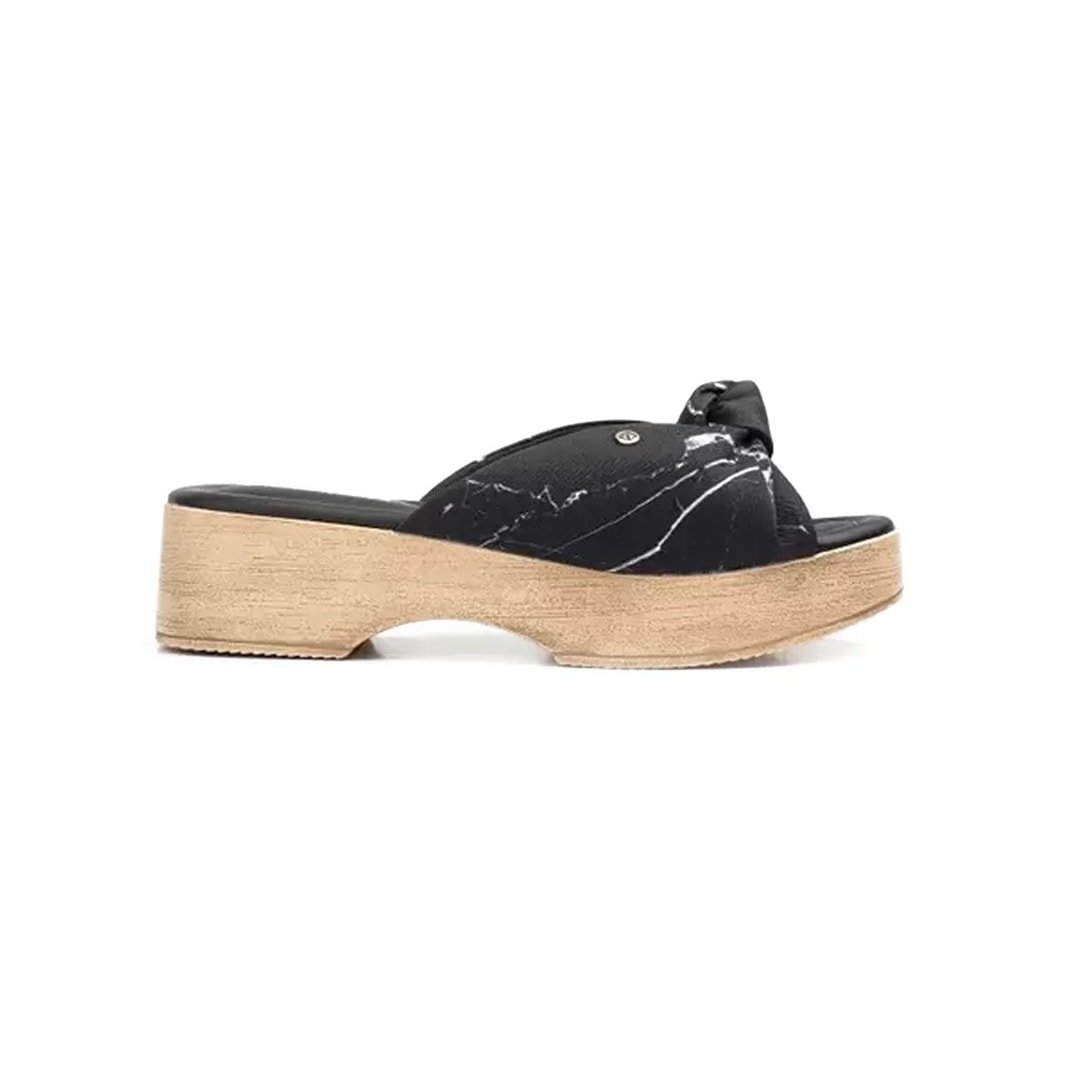 Tamanco Piccadilly Conforto 585001 Preto Tamanco Piccadilly Conforto 585001 Preto