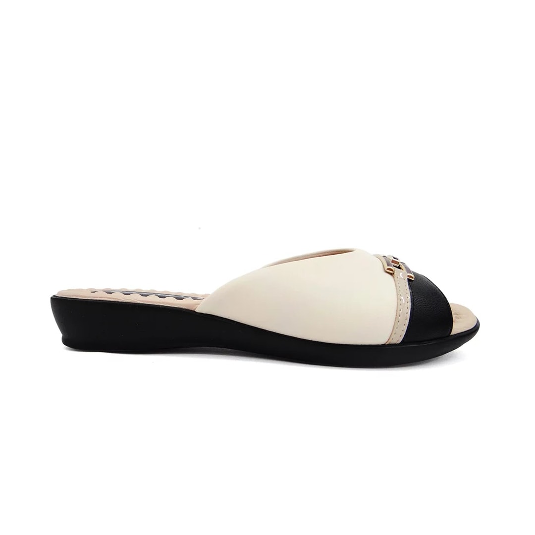 Tamanco Piccadilly Rasteira Conforto 500348 Off White/Preto Tamanco Piccadilly Rasteira Conforto 500348 Off White/Preto