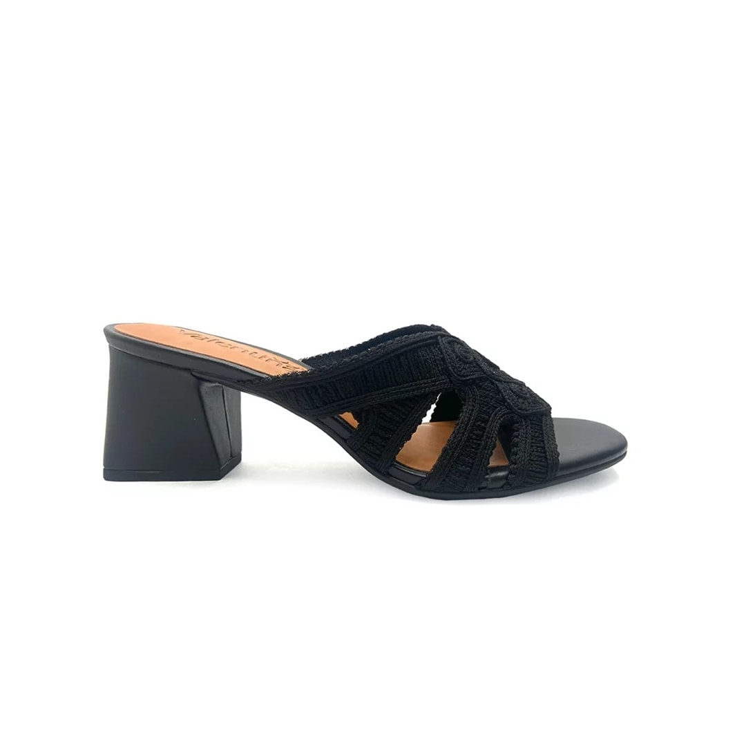 Tamanco Valentina Salto Bloco 457024 Preto Tamanco Valentina Salto Bloco 457024 Preto