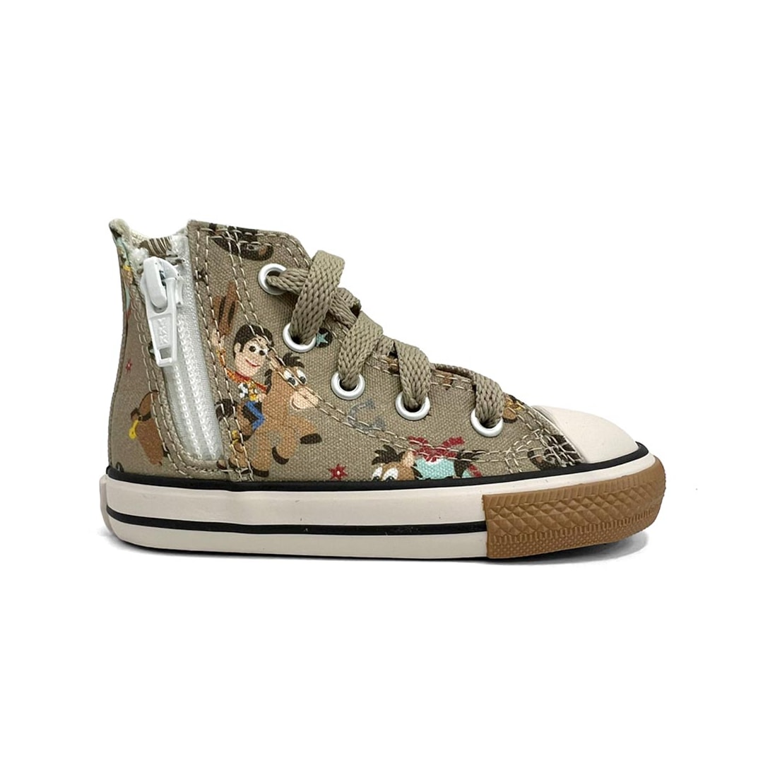 Tênis All Star Chuck Taylor Lona Ck1547 Toy Story Verde Tênis All Star Chuck Taylor Lona Ck1547 Toy Story Verde