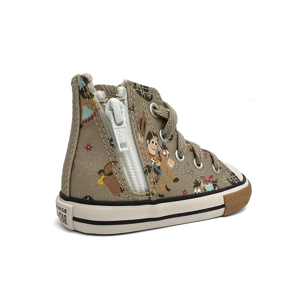 Tênis All Star Chuck Taylor Lona Ck1547 Toy Story Verde Tênis All Star Chuck Taylor Lona Ck1547 Toy Story Verde