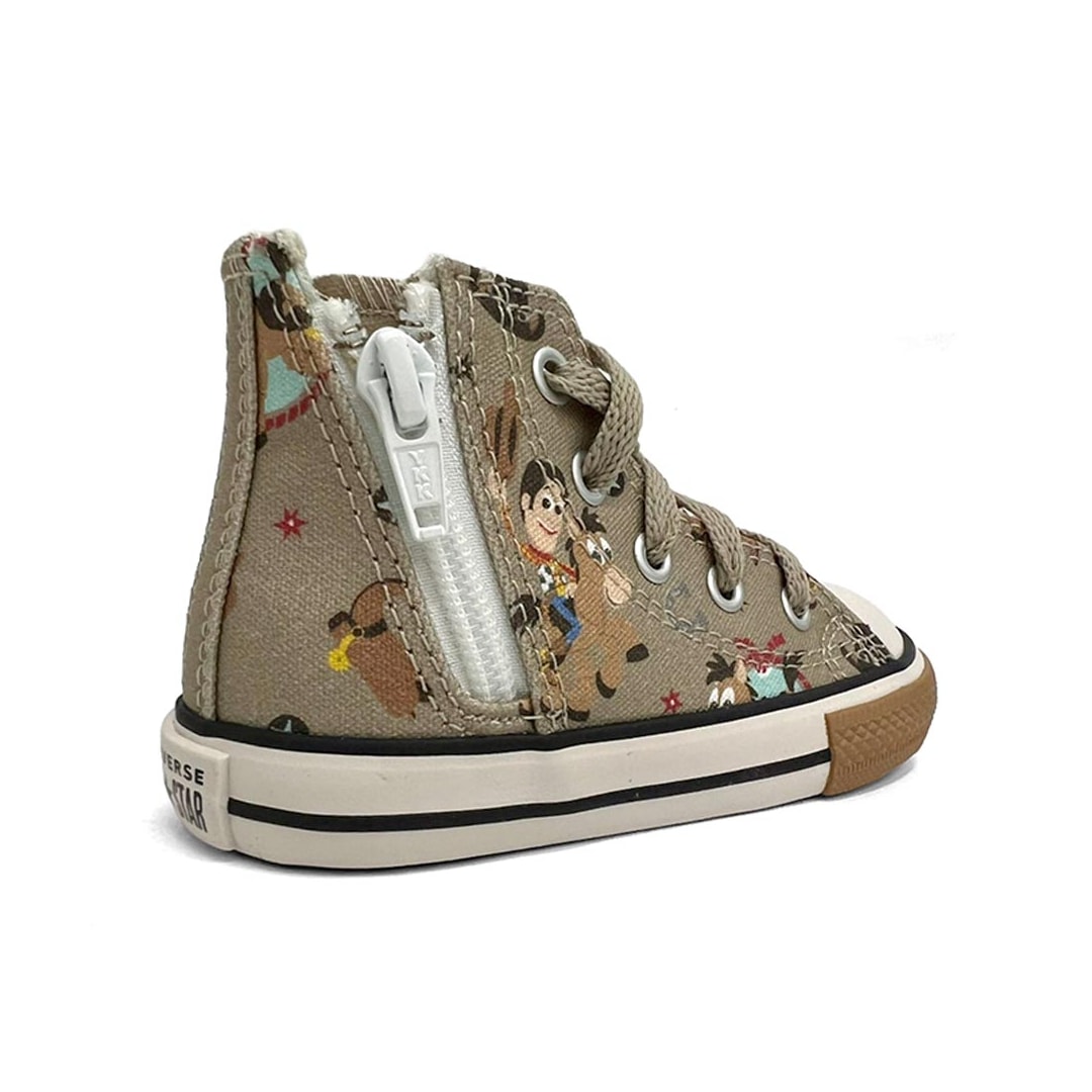 Tênis All Star Chuck Taylor Lona Ck1547 Toy Story Verde Tênis All Star Chuck Taylor Lona Ck1547 Toy Story Verde