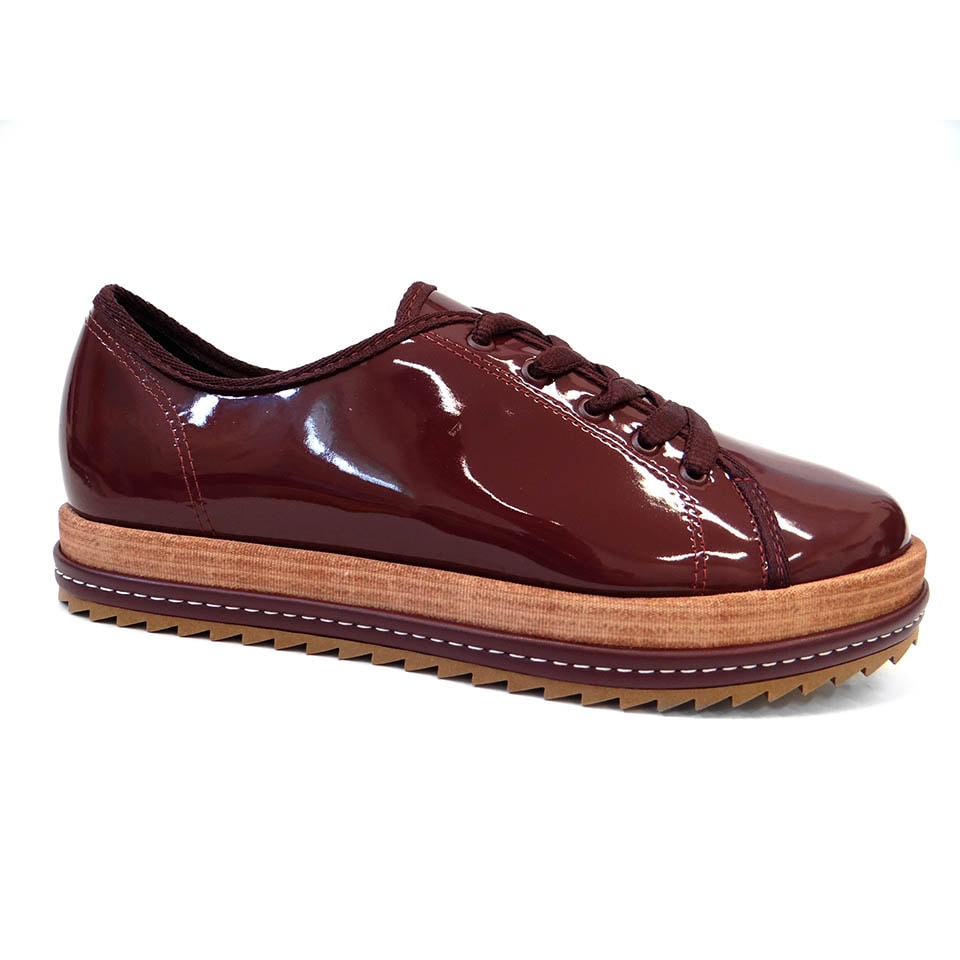 tenis vinho beira rio