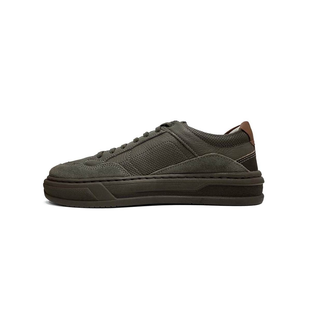 Tenis Democrata Casual Em Couro 240801 Smoke Tenis Democrata Casual Em Couro 240801 Smoke