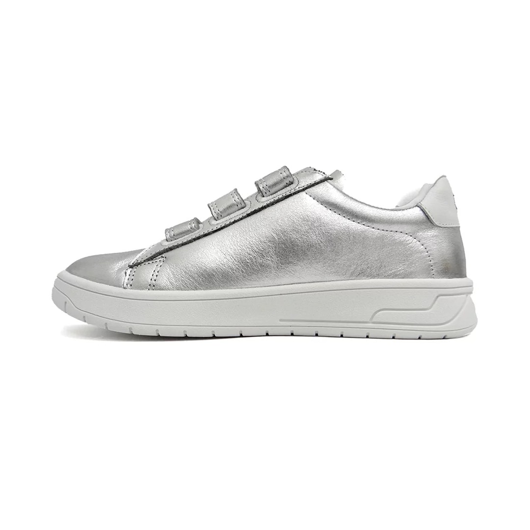 Tênis Marina Mello Casual De Couro 47026 Prata/Branco Tênis Marina Mello Casual De Couro 47026 Prata/Branco