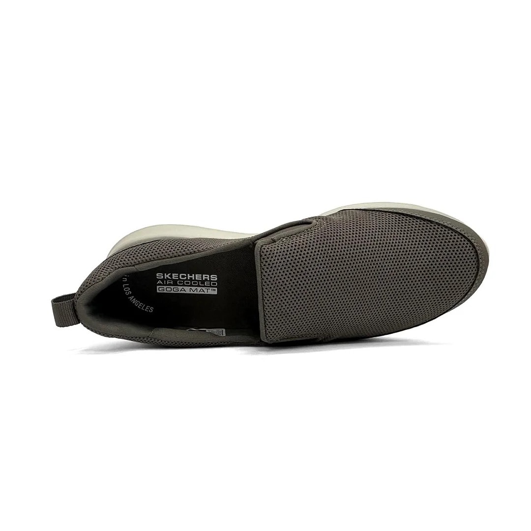 Tenis Skechers Go Walk Max Clinched Caqui Tenis Skechers Go Walk Max Clinched Caqui