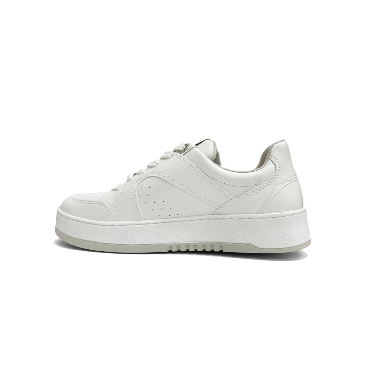 Tênis Via Marte Casual 069-002-02 Branco Tênis Via Marte Casual 069-002-02 Branco