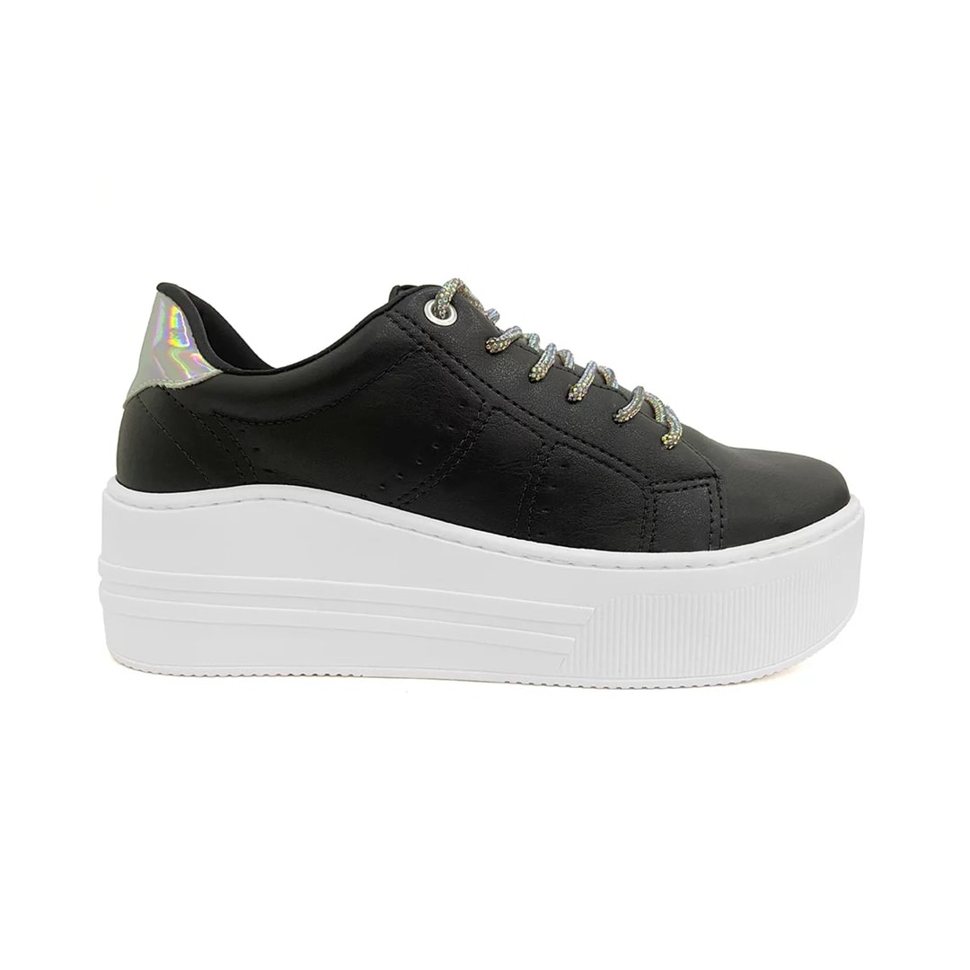 Tênis Via Marte Casual 23-1121 Preto/Prata Tênis Via Marte Casual 23-1121 Preto/Prata
