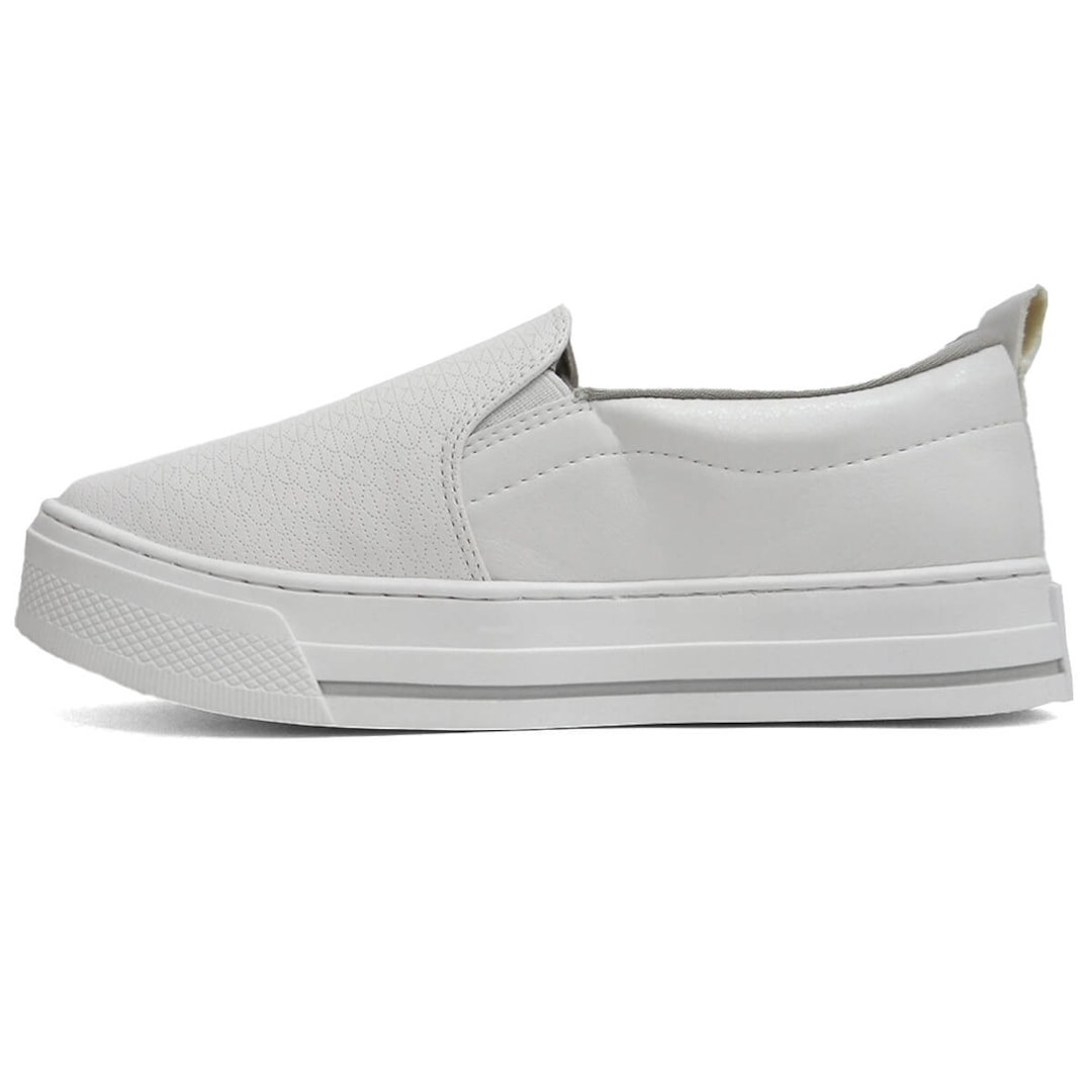 Tênis Via Marte Casual Slip-On 027-007-02 Branco Tênis Via Marte Casual Slip-On 027-007-02 Branco