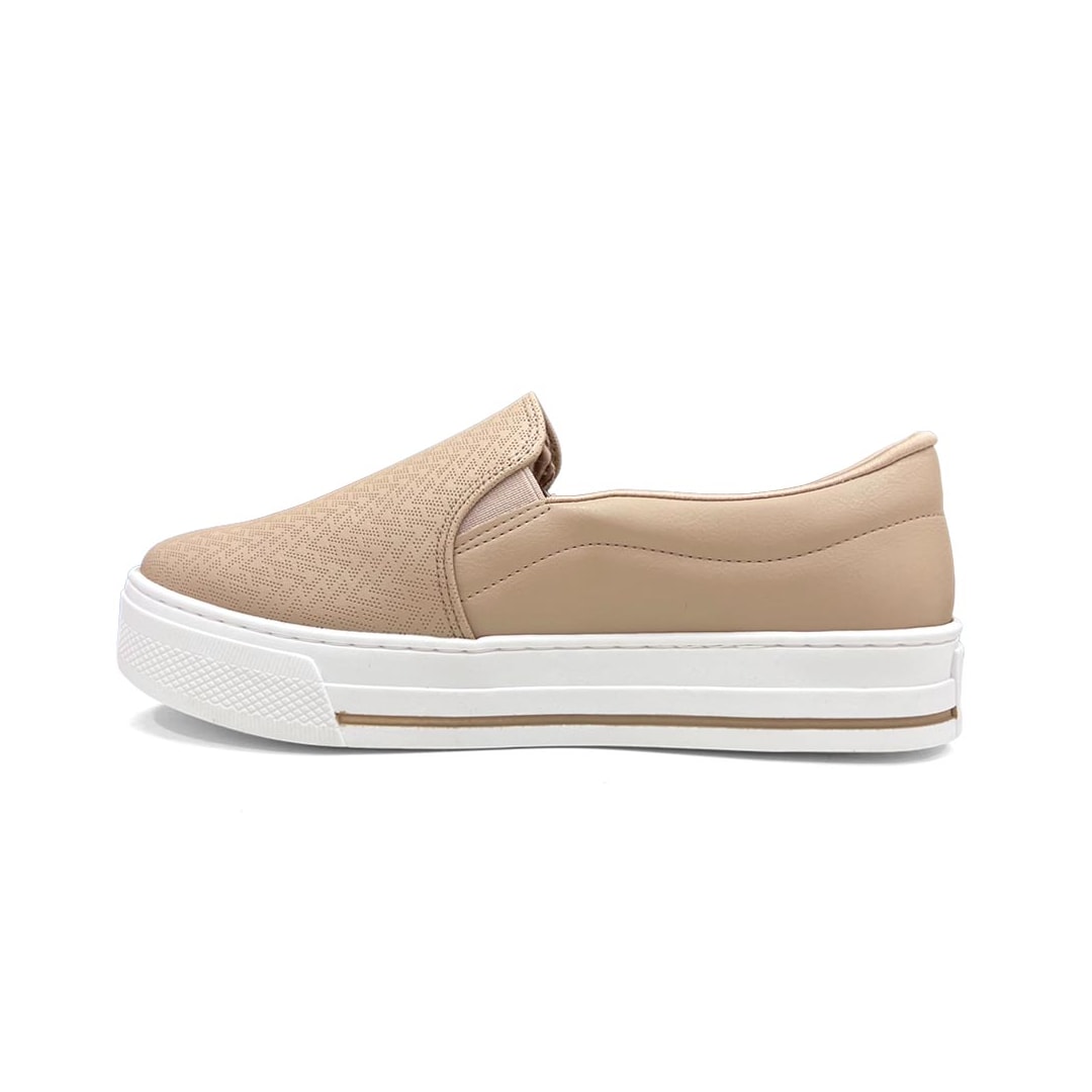 Tênis Via Marte Casual Slip-On 027-027-02 Creme